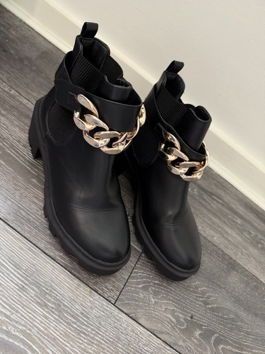Black ankle boots size - black,