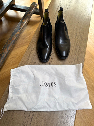 Jones black leather chelsea - jones,